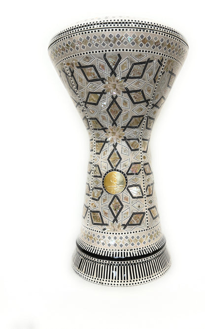 Gawharet El Fan 18.5" Sombaty Darbuka - Enrejado de mosaico